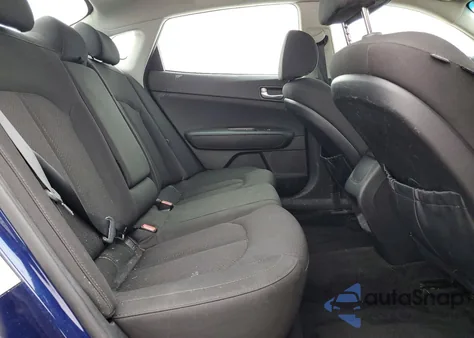 2018 Kia Optima Lx z USA, uszkodzony, nr VIN 5XXGT4L33JG208215